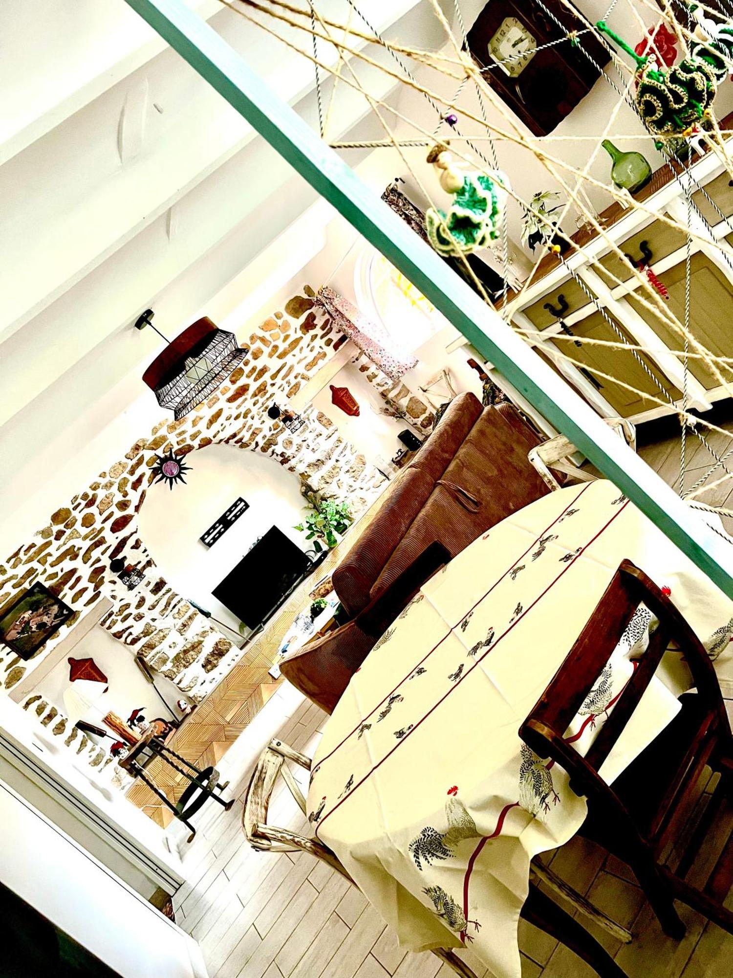 Appartement Cosy Saint-Hilaire-de-Brethmas Екстер'єр фото